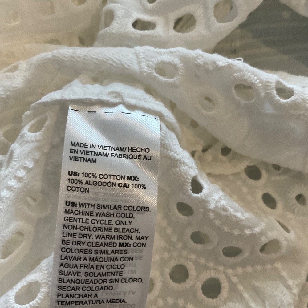 White Eyelet Blouse - Picture 6 of 6